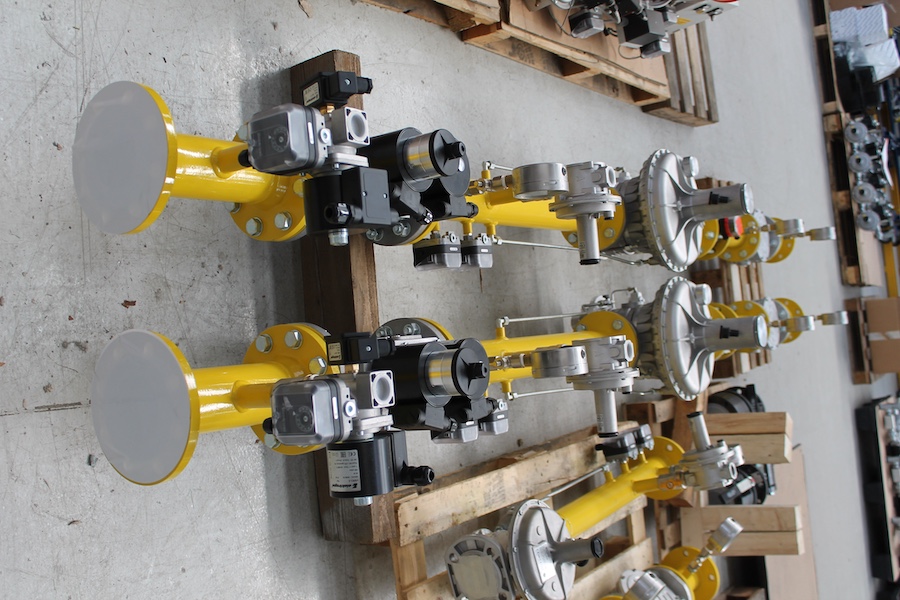 nbp-srl-italy-combustion-division-system-industrial-burners-bruciatori-per-industria-sistemi-di-combustione-Rampe2_900x600 NBP Srl Industrial Burners and Combustion Systems. Bruciatori Industriali e Sistemi di Combustione di NBP Srl
